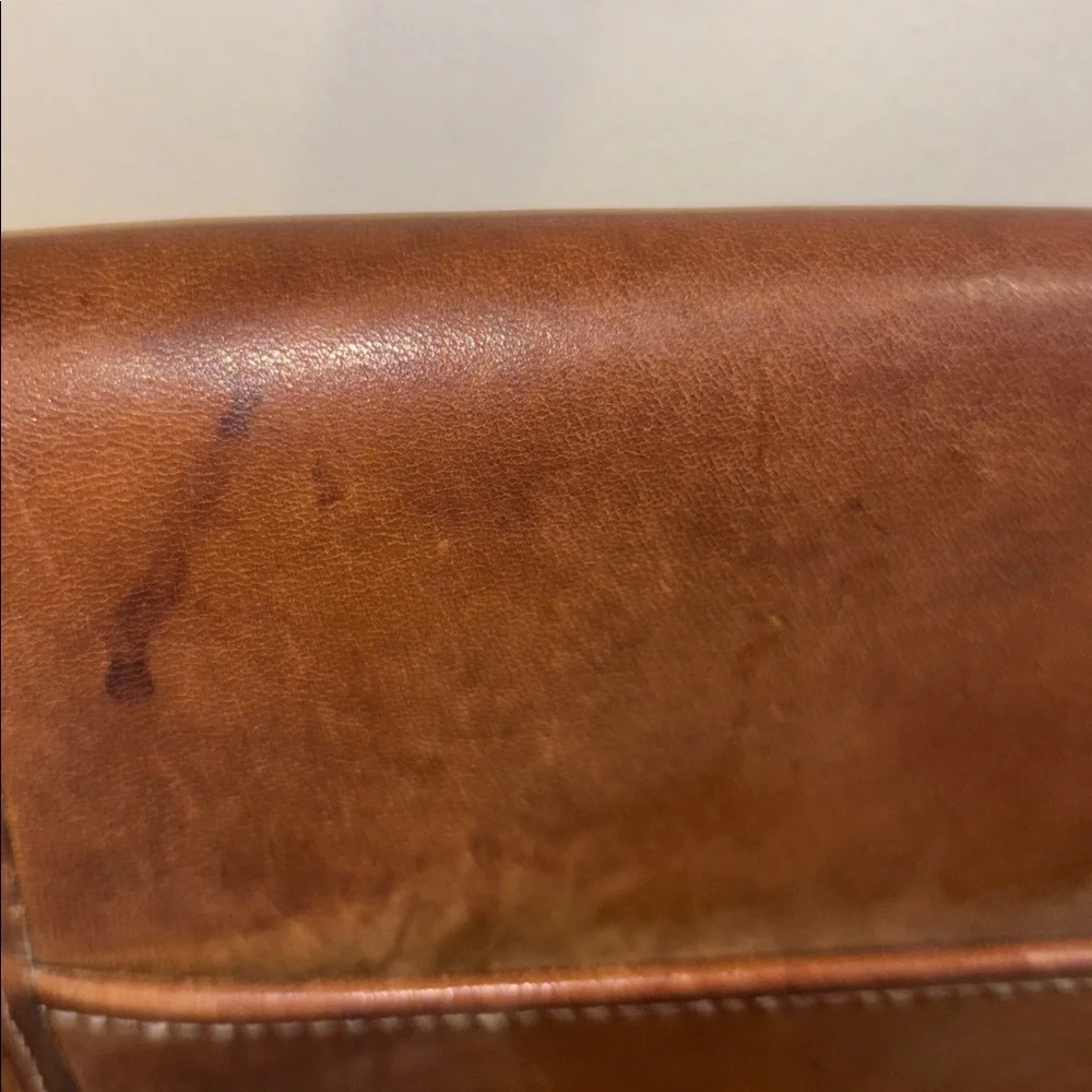 DELFINO BRAND BROWN LEATHER CROSSBODY ADJUSTABLE STRAP THICK SEASONED LEATHER